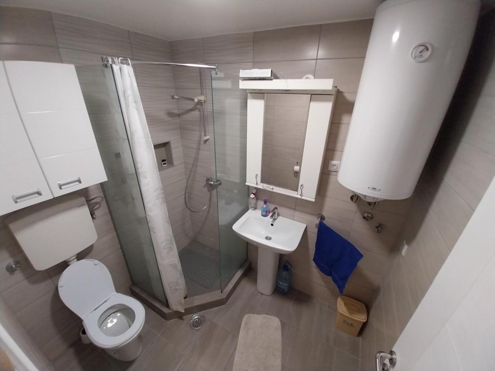 Velos Apartment Ledine